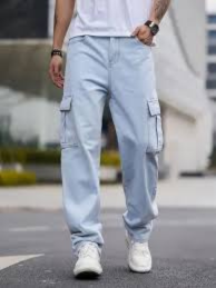 Wide-Legged Cargo Pants